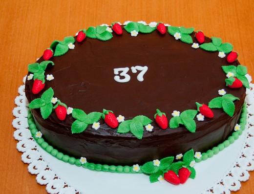 obrázek dortu - dort Čokoládový dort s jahůdkami