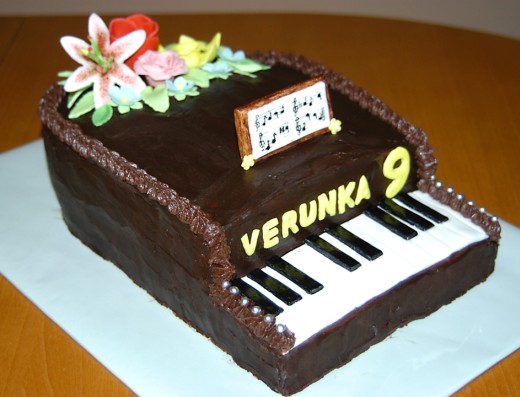 obrázek dortu - dort Klavír