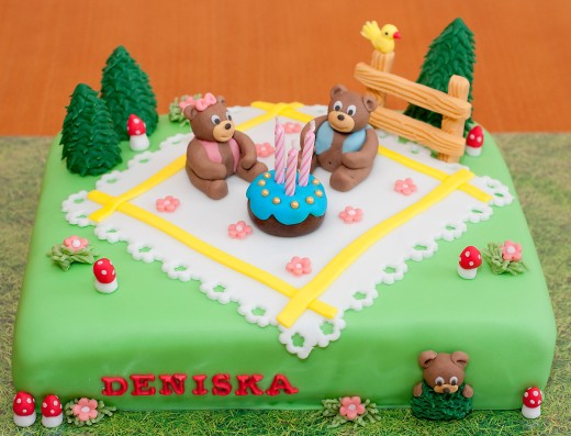 obrázek dortu - dort Medvědí piknik